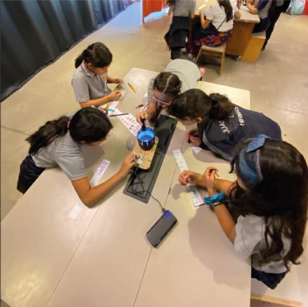 Taller Zoótro Bot - Imagen 2